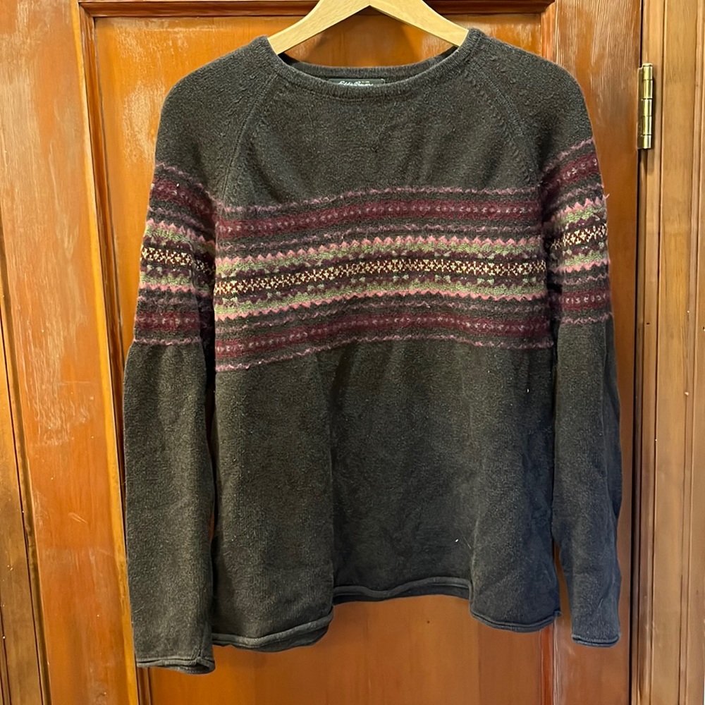 Size large Eddie Bauer sweater brown with Fair Isle pattern and nice details